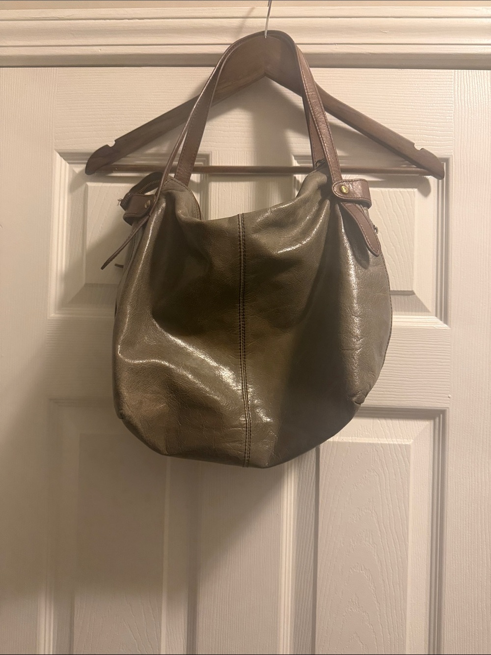 HOBO Gray  Leather Hobo Tote EUC